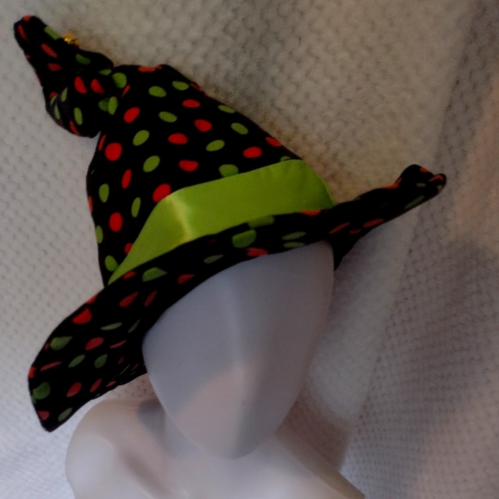 Halloween Witch Hat Hallmark Rockin Talkin Collectible Sound & Motion